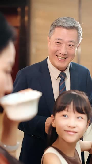 萌宝告状，农民工爹地是战神（60集）一口气看到最新短剧大结局