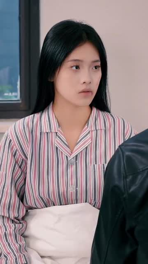 好久不见秦队长（80集）穿越短剧免费看全集