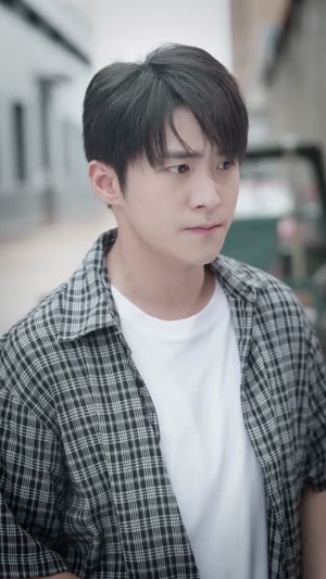 末日换亲，我还是救世主（61集）短剧演员排行榜