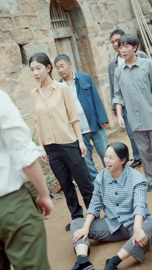 反派继母带崽儿顿顿炫肉（70集）点击链接观看完整版短剧