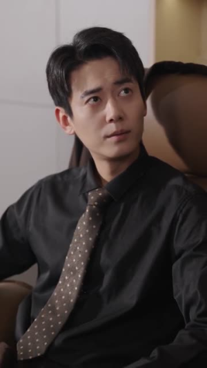 灰白世界里的你（70集）短剧全集免费看