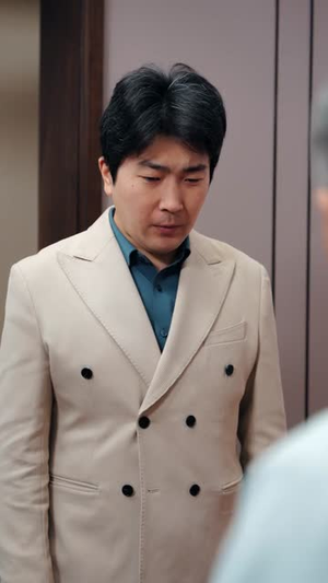 顾少在京大，校花排队求同桌（90集）短剧视频变现上热门