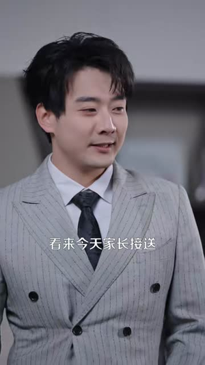 子凭母贵，律师妈咪超给力（65集）大结局一气呵成的热门短剧