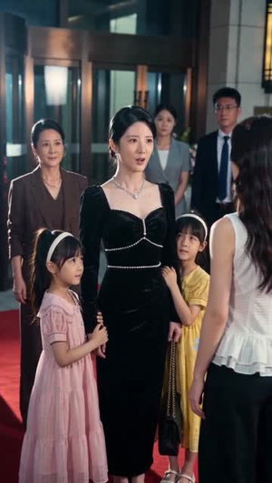我开美容店后，闺蜜暴哭（45集）全网独播短剧免费观影